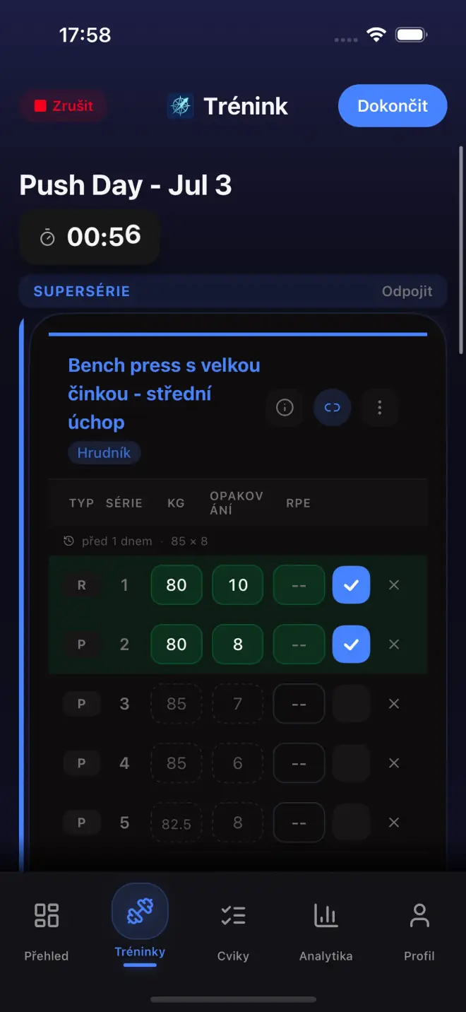 Active workout screen with set logging